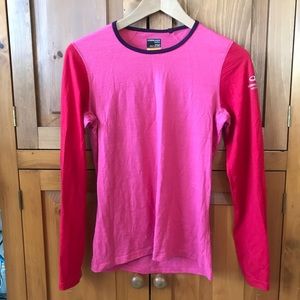Last day!!! Icebreaker 200 long sleeve top